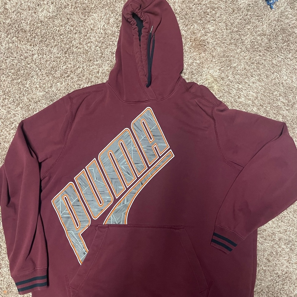 Men’s puma sweatshirt